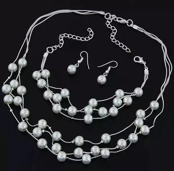 Classy Pearl Jewelry Set