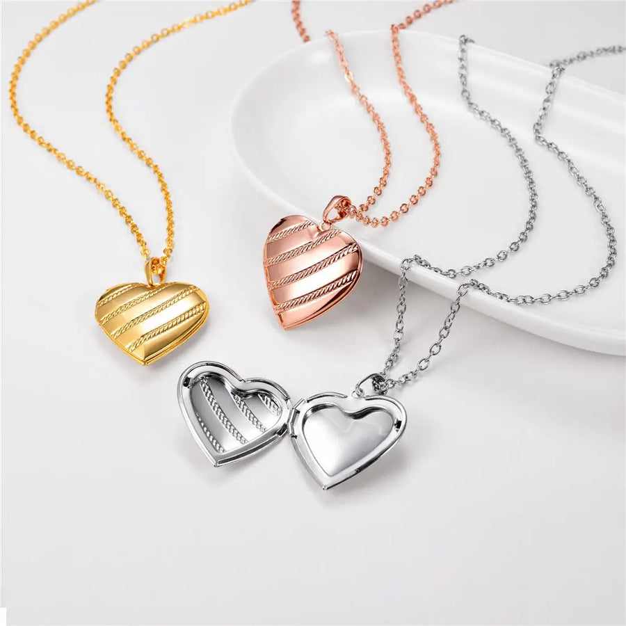 Heart Frame Memory Locket Pendant Necklace